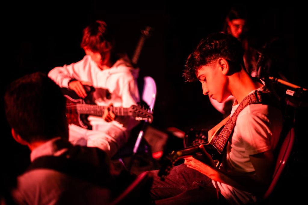 Jóvenes promesas: Tributo musical inclusivo